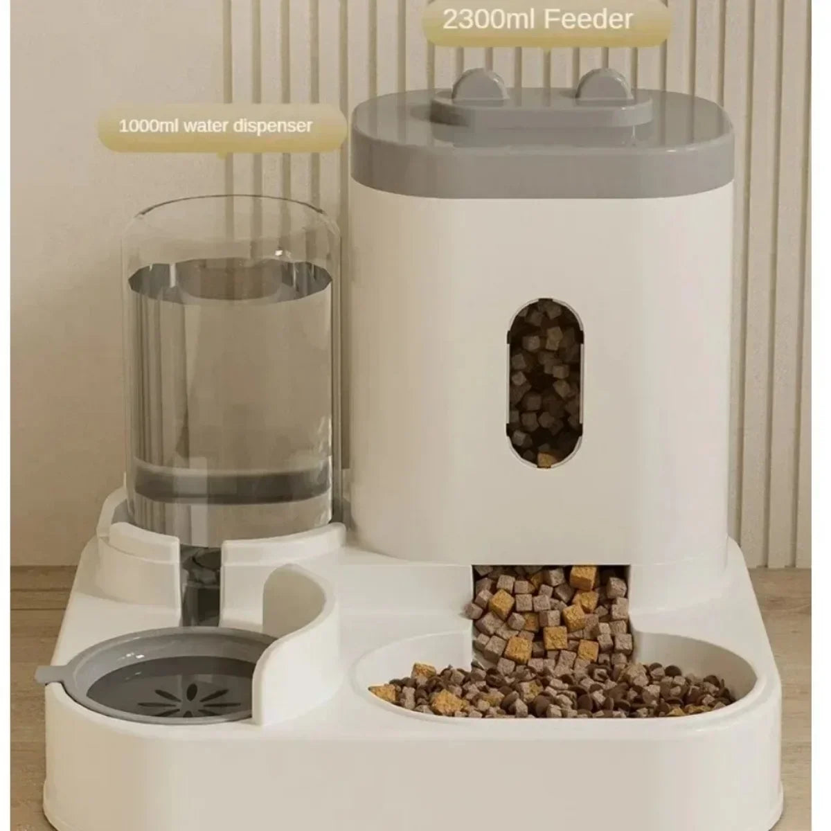 2-in-1 Drinking Fountain & Storage Feeder 🐶🐱